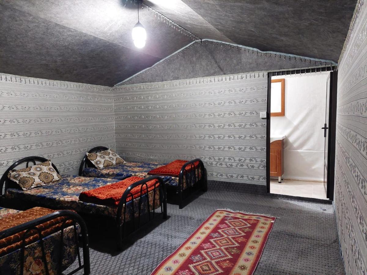 Wadi Rum Oryx Hostel & Tours Exterior photo
