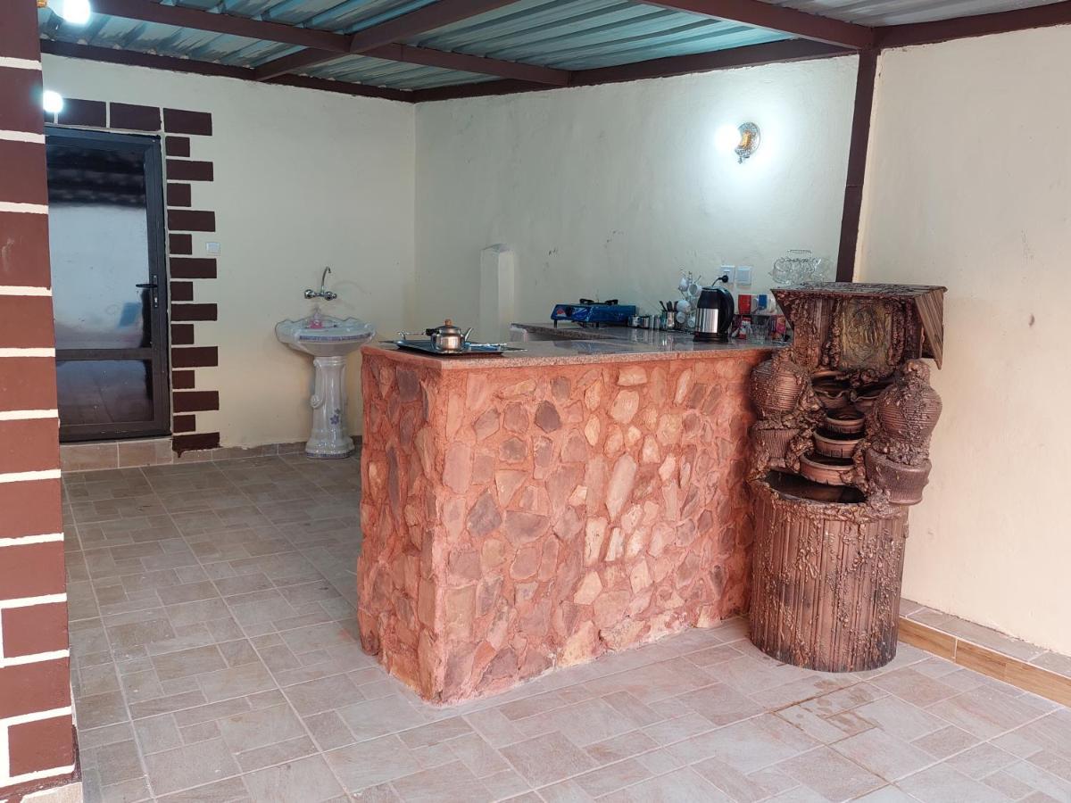 Wadi Rum Oryx Hostel & Tours Exterior photo