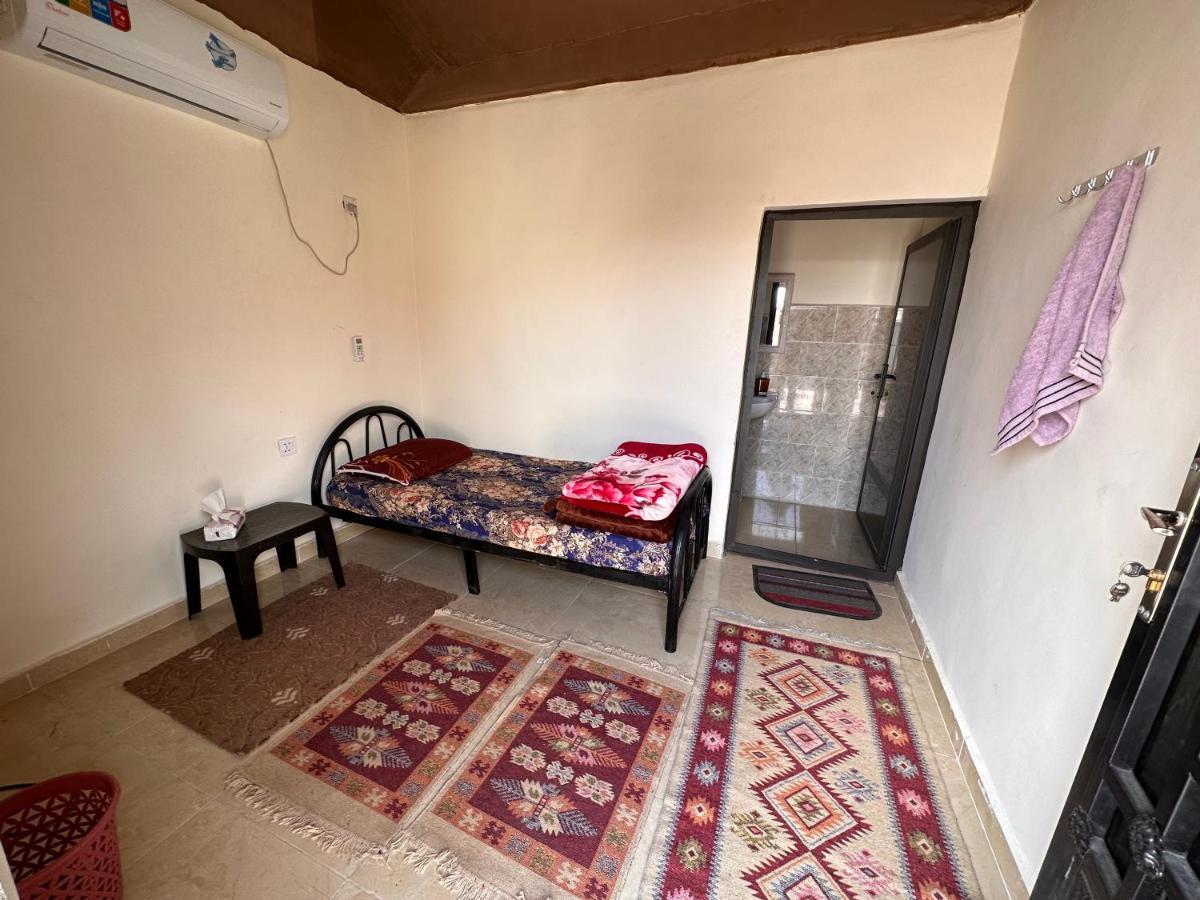 Wadi Rum Oryx Hostel & Tours Exterior photo