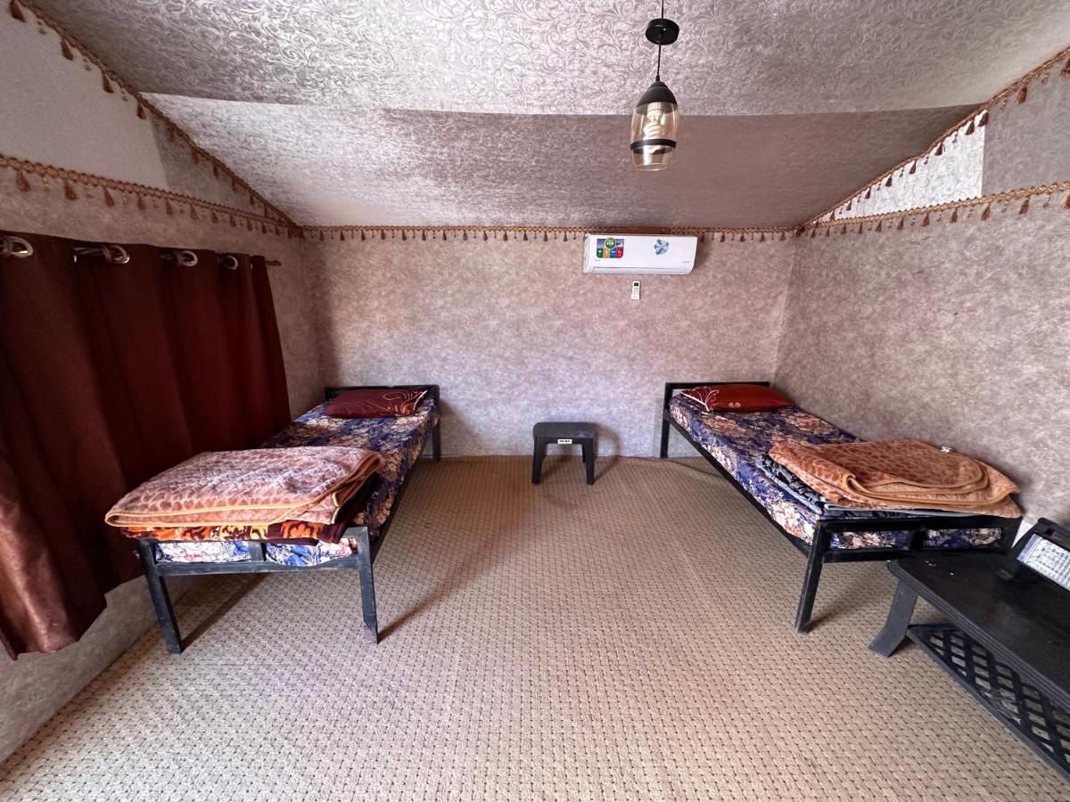 Wadi Rum Oryx Hostel & Tours Exterior photo