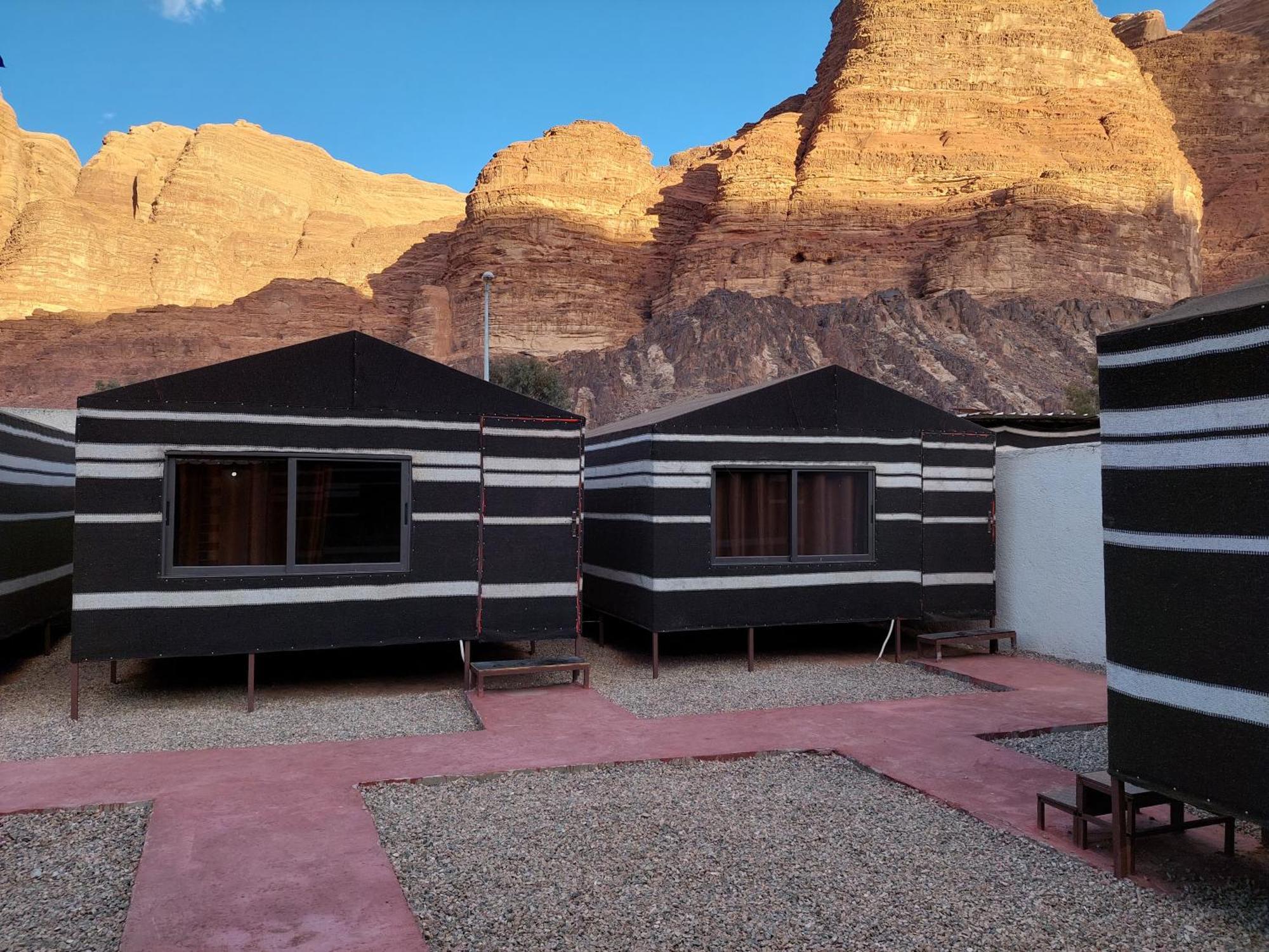 Wadi Rum Oryx Hostel & Tours Room photo
