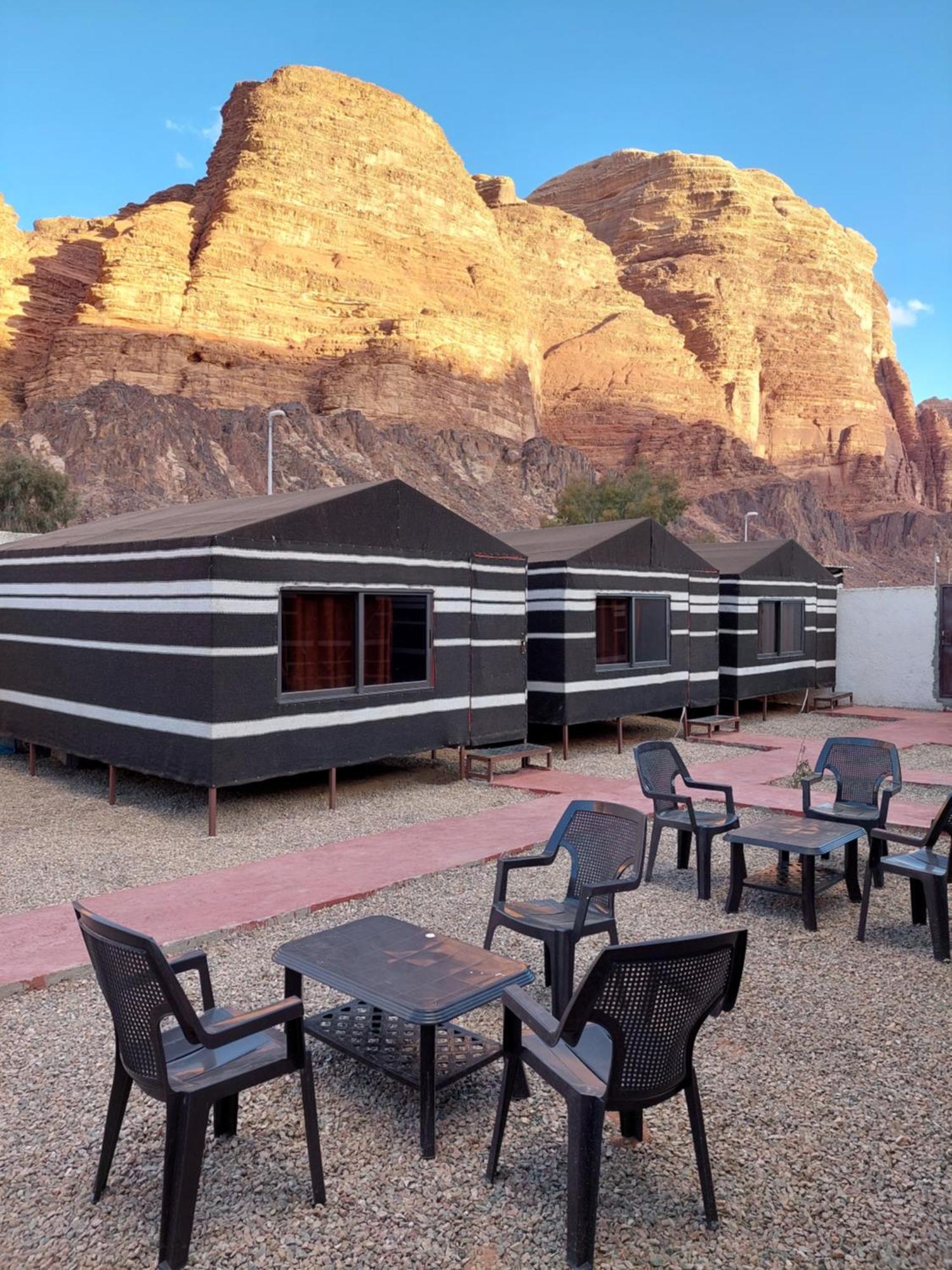 Wadi Rum Oryx Hostel & Tours Room photo